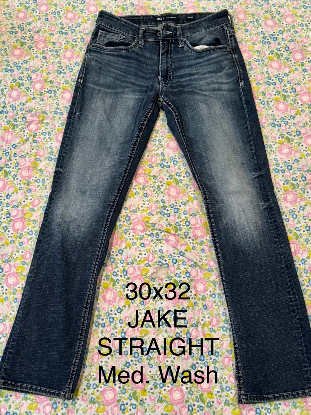 Men's Jake Straight Jeans in Medium Wash Blue